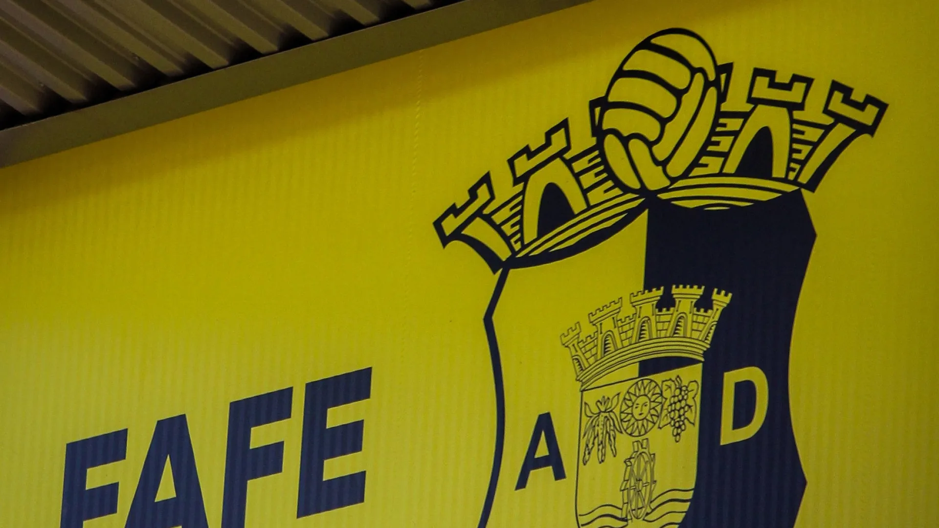 Fafe oferece bilhetes aos adeptos para o jogo com o Torreense