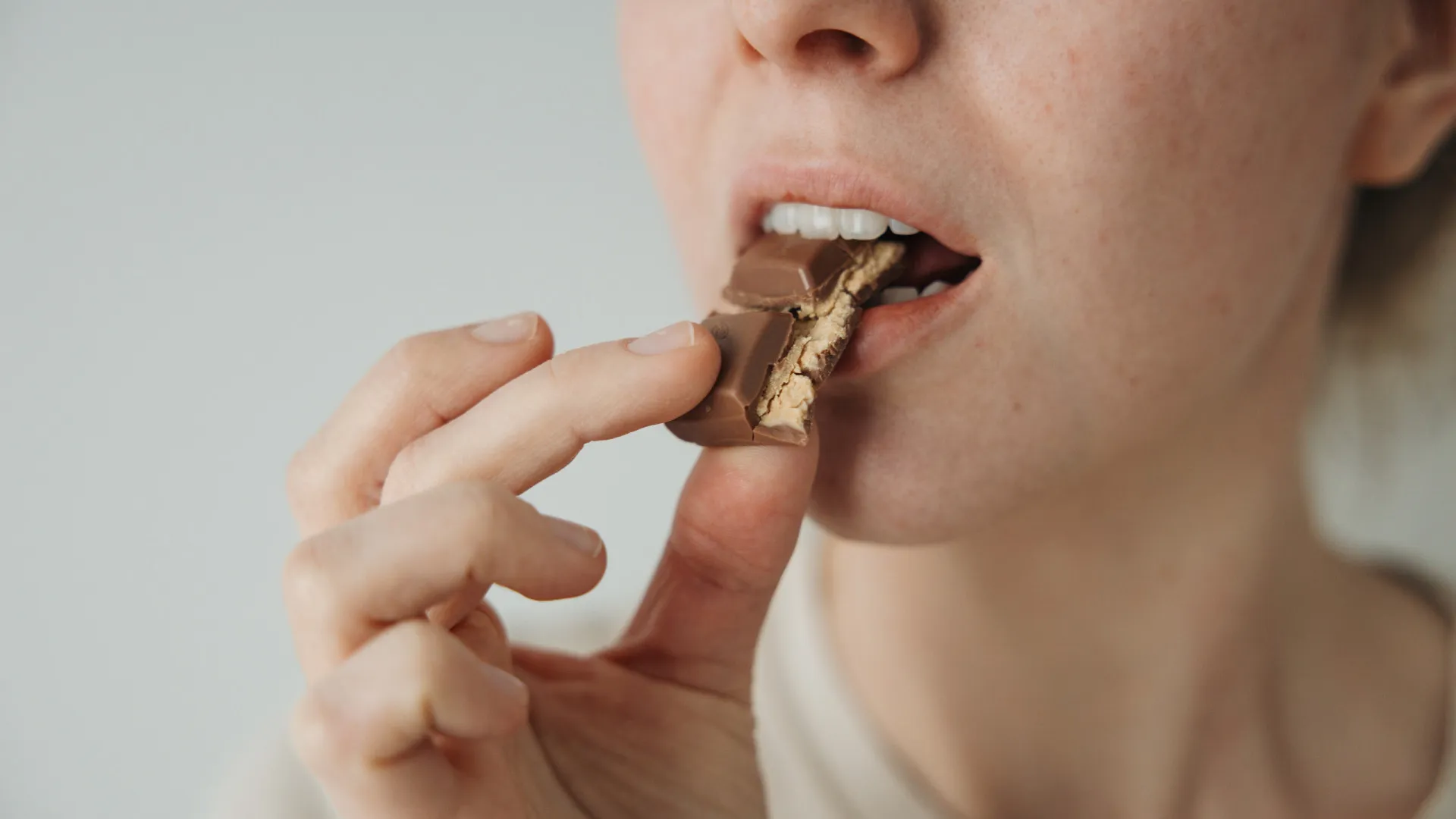 
                    Afinal, qual é a melhor hora para comer um doce? Nutricionista explica 
                
