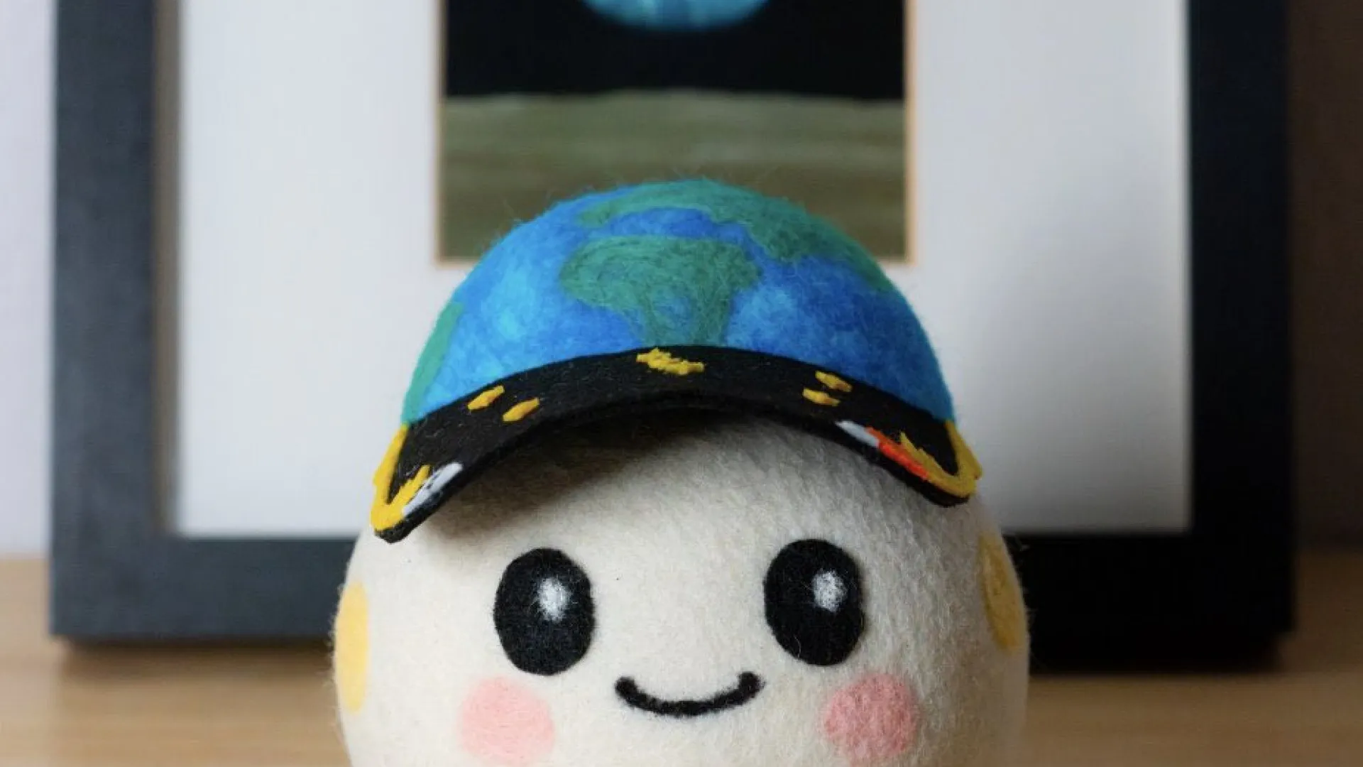 
                    Mascote da Artemis II foi desenhada por menino de 8 anos. Ora veja
                