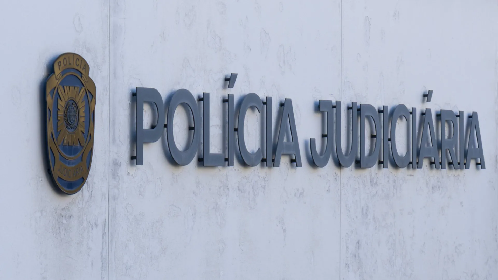 
                    Detido por pornografia de menores já tinha sido condenado duas vezes
                