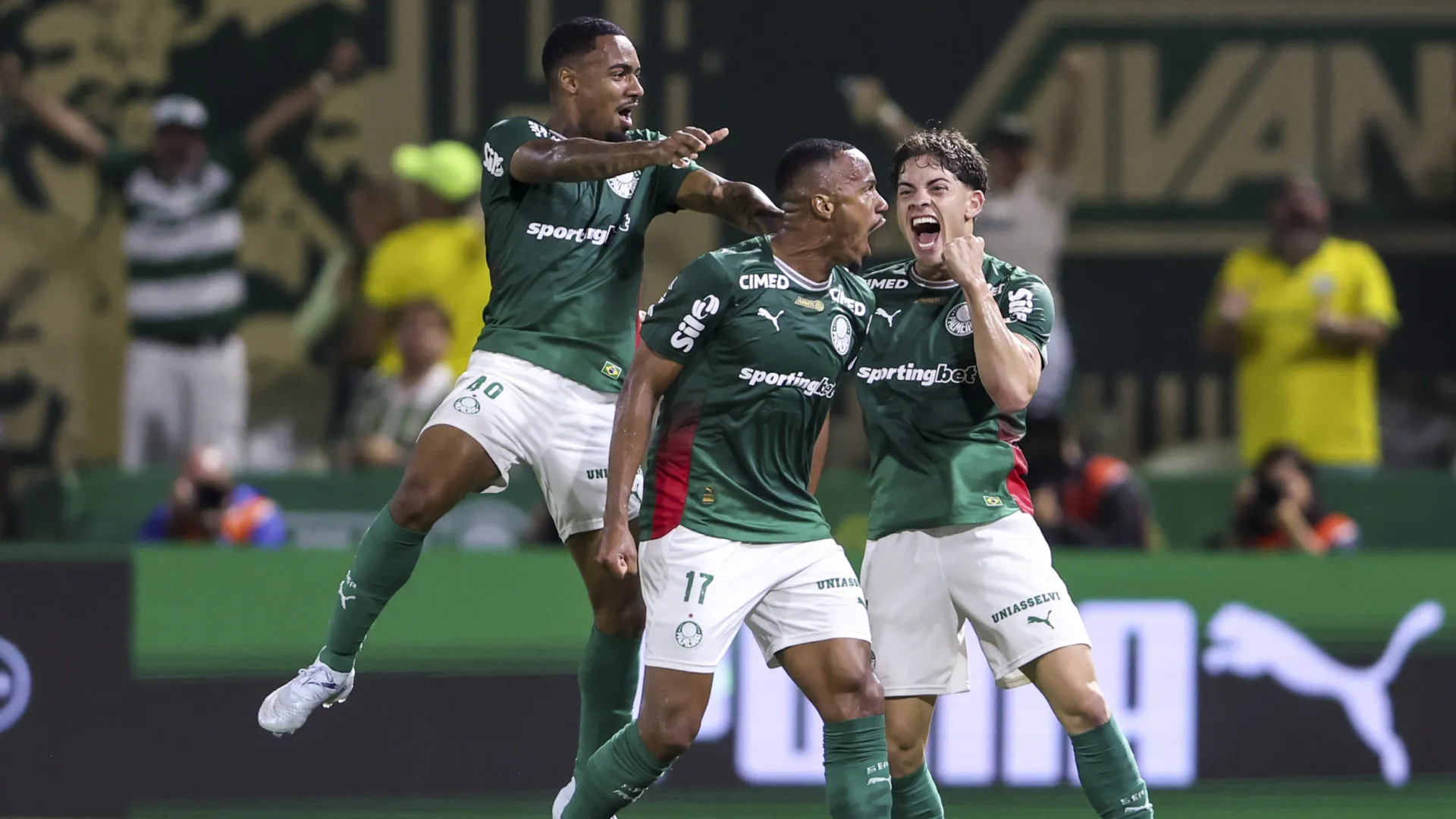 Abel Ferreira vence Luís Castro e consolida liderança. Jardim derrotado