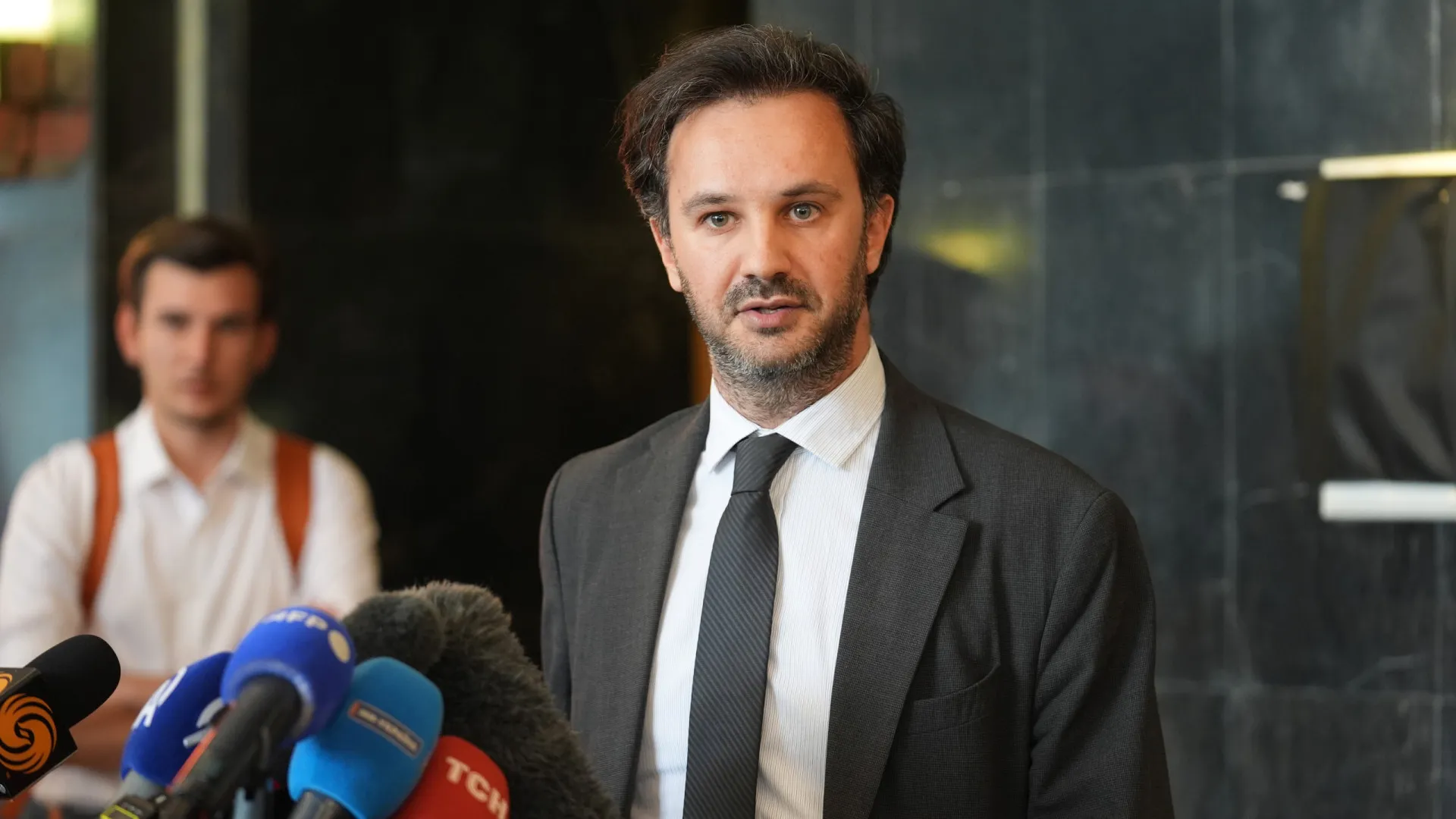 
                    Ucrânia nega ligação a explosivos encontrados perto de gasoduto na Sérvia
                