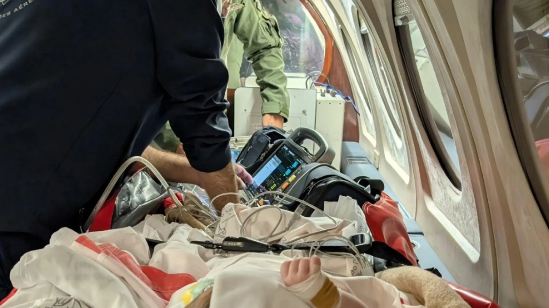 Força Aérea transporta bebé dos Açores para Lisboa (o 2.º numa semana)