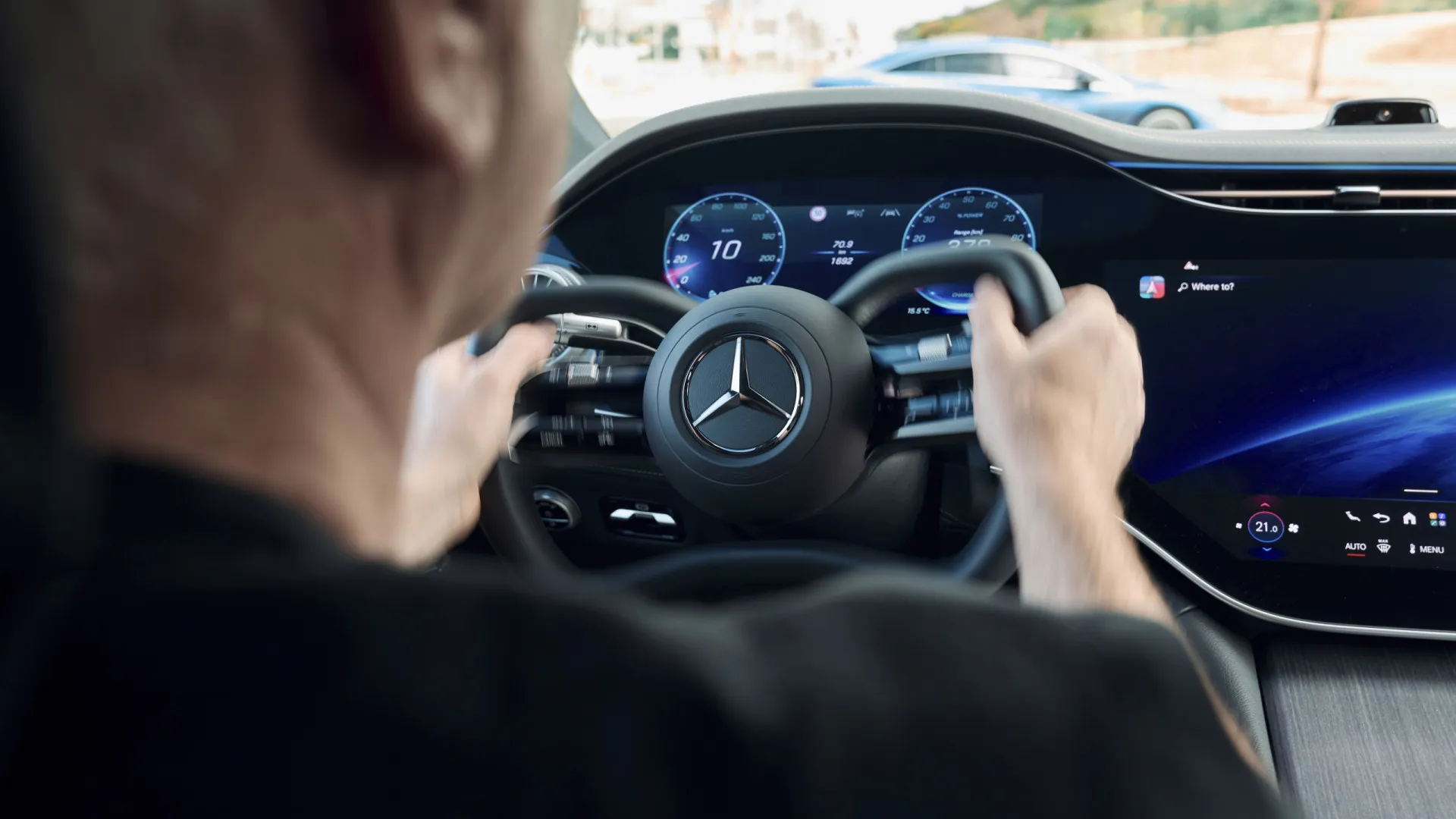 Direção sem ligação mecânica chega à Mercedes no novo EQS. Como funciona?