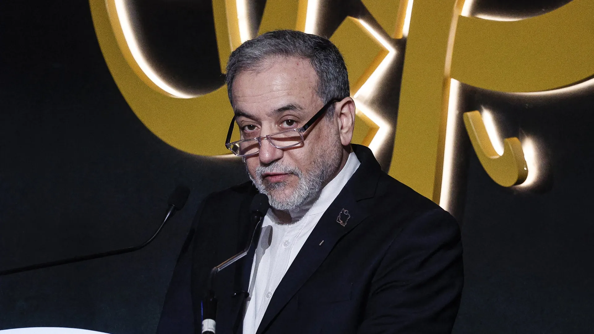 MNE denuncia bombardeamento de "MIT do Irão" em ofensiva EUA-Israel