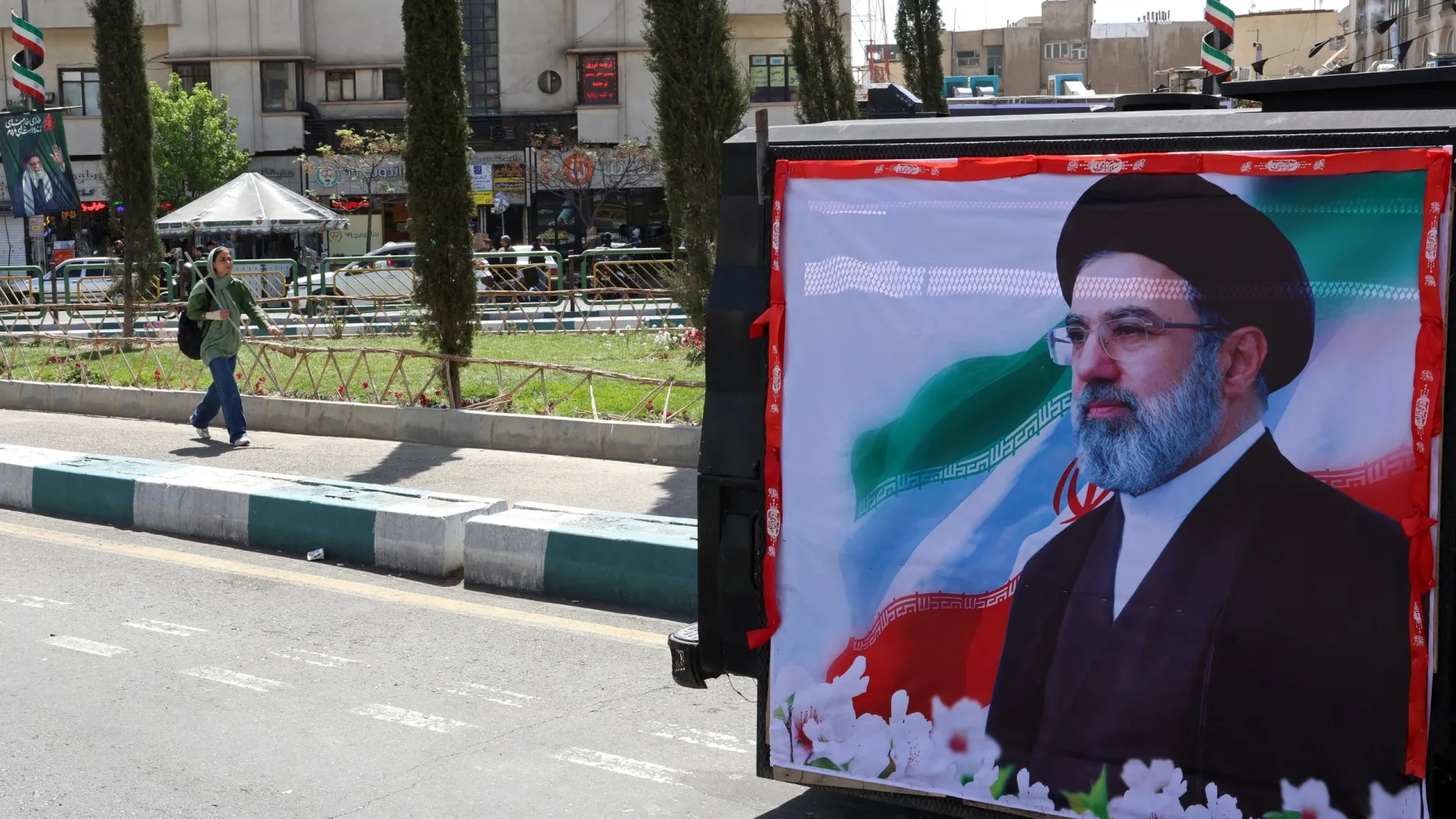 Khamenei avisa que mortes de comandantes não vão travar "ideais da jihad"