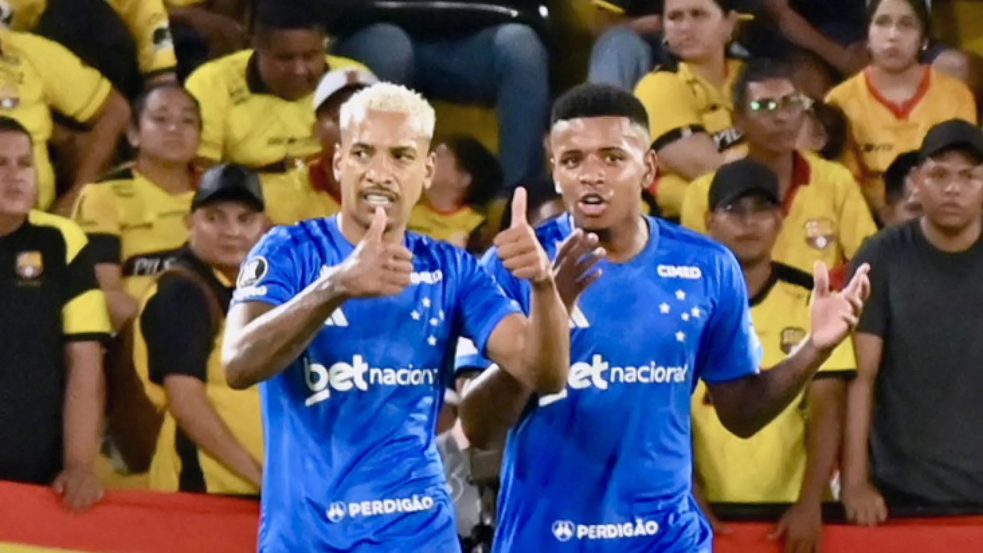 
                    Ex-Sporting ajuda Artur Jorge a silenciar as críticas na Libertadores
                