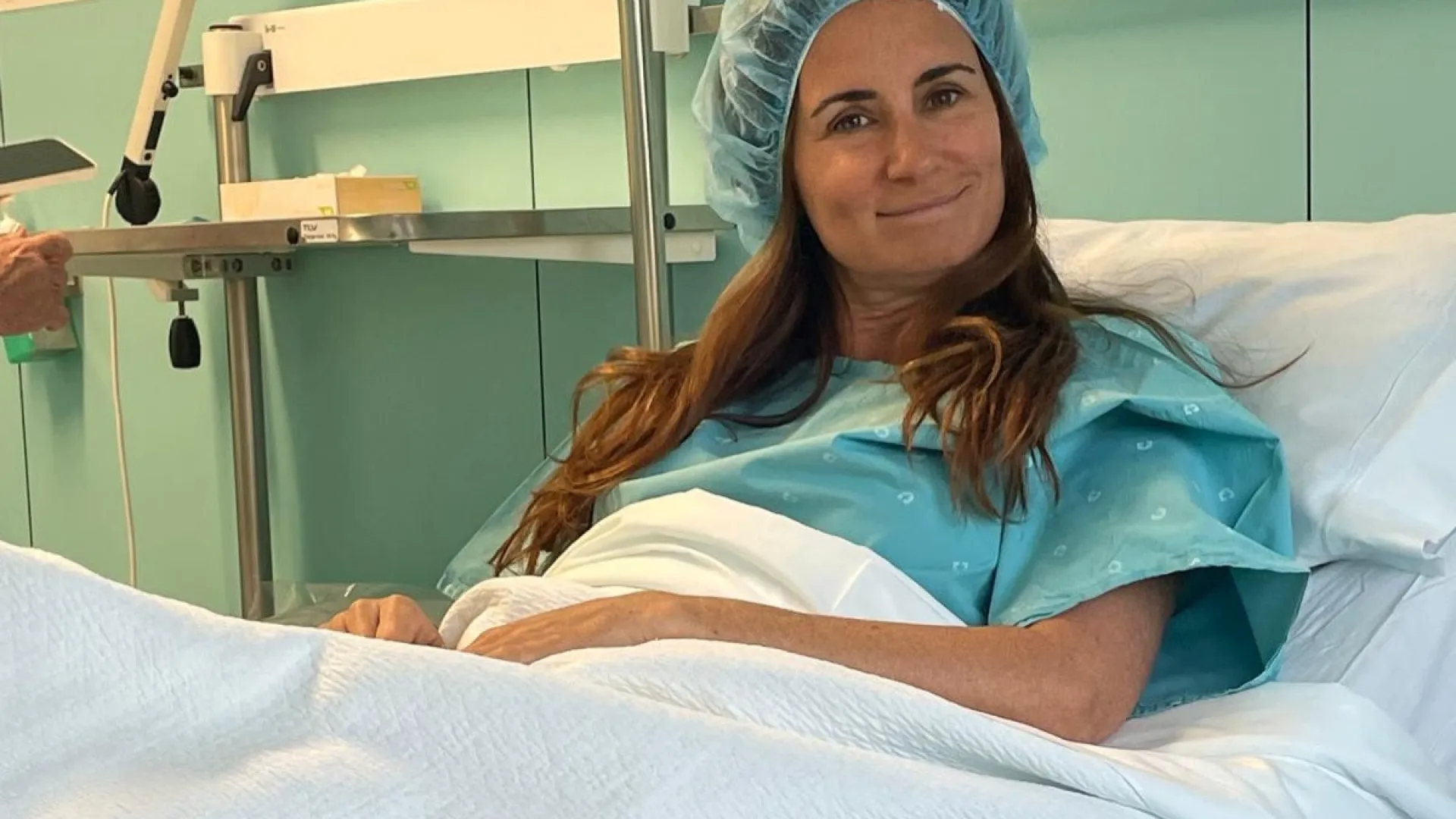 
                    Irmã de Matilde Breyner operada após espetar alfinete inteiro no pé
                