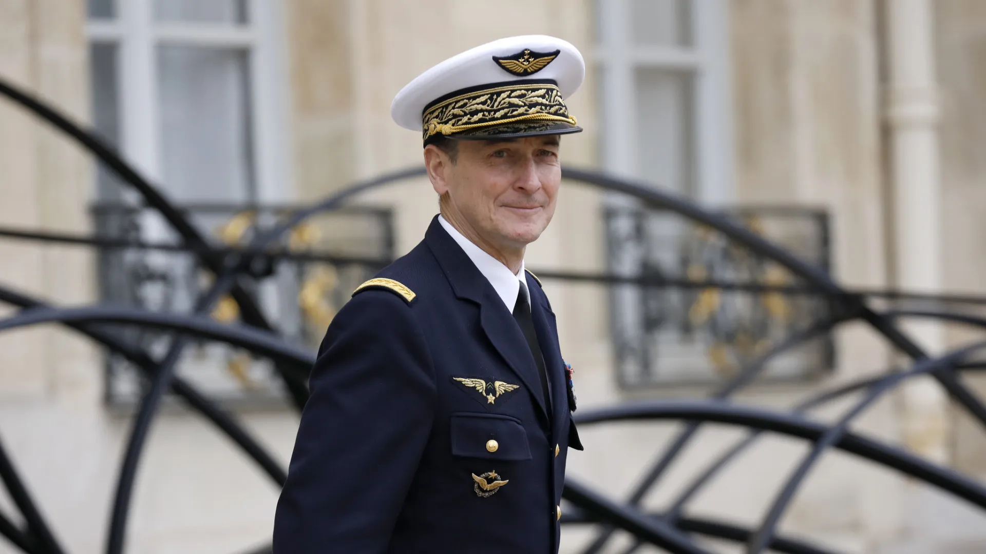 França preocupada com "guerra aberta" com a Rússia: "Ameaça"