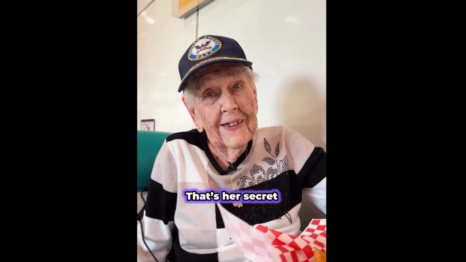 Prestes a fazer 105 anos, diz que manteiga de amendoim mantém-na "forte"