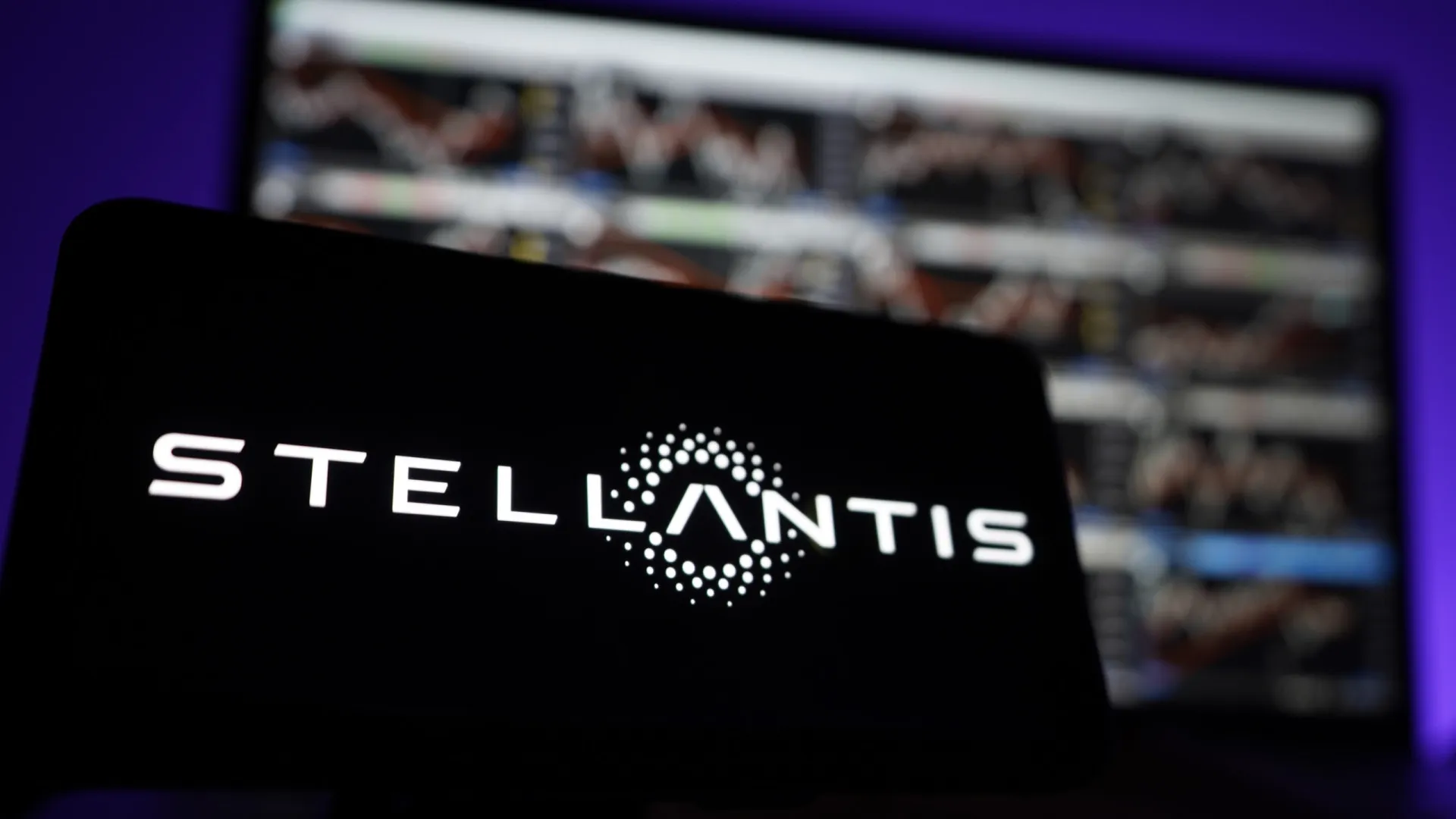 
                    Stellantis recuperou nas vendas europeias no primeiro trimestre do ano
                