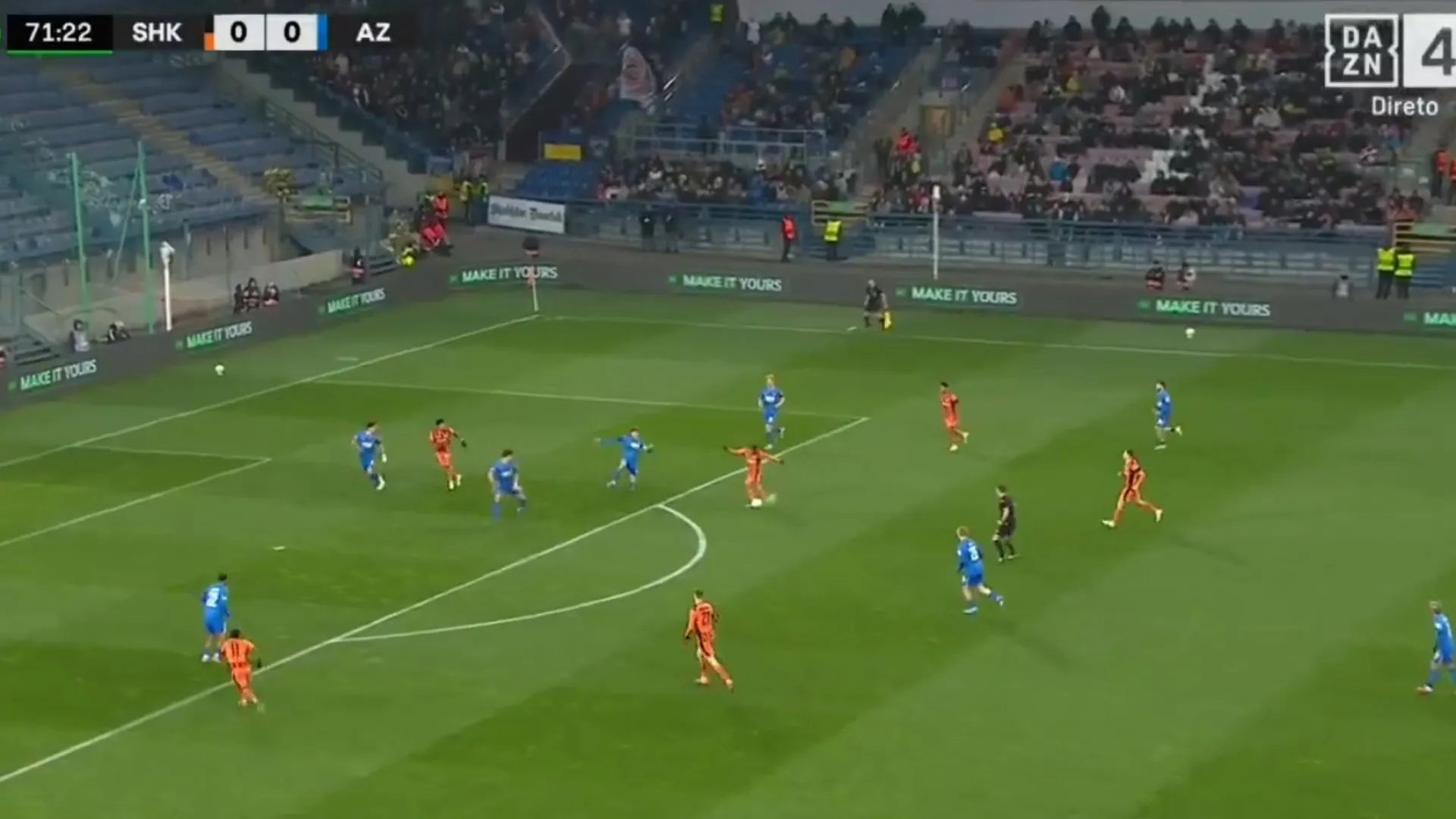 Cá vai disto. Ex-Benfica resolve Shakhtar-AZ Alkmaar à 'lei da bomba'