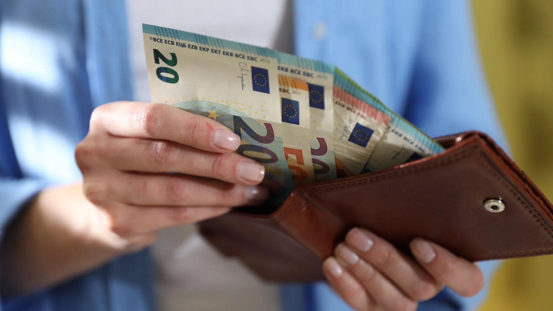 
                    Universo enche os bolsos a 4 signos e traz prosperidade a partir de hoje
                