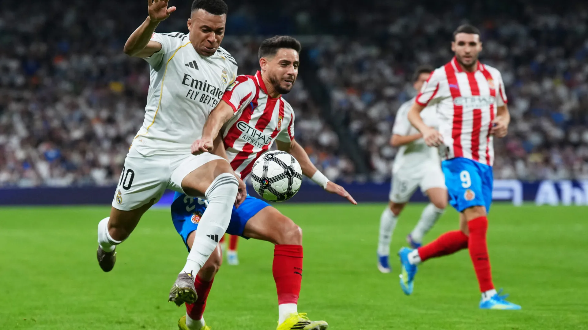 Adeus ao título? Real Madrid empata contra Girona e deixa fugir Barcelona