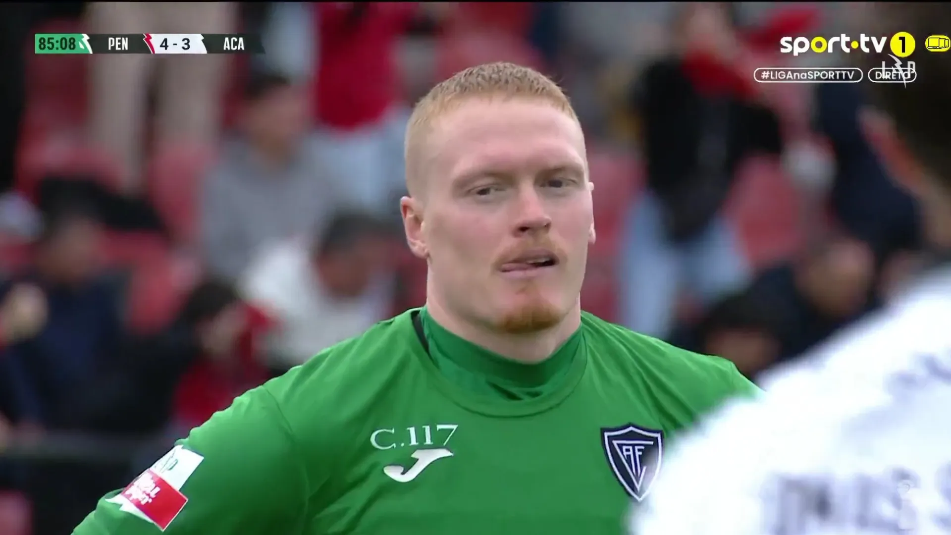 O que lhe passou pela cabeça? Erro ditou derrota do Académico de Viseu