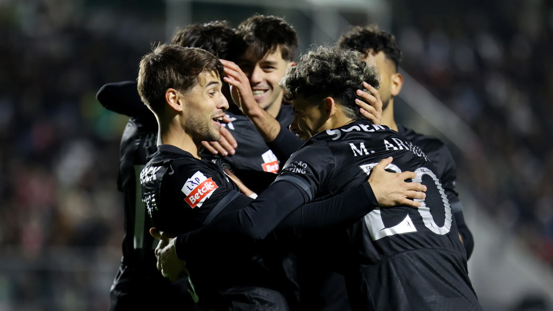 Bragança-Amadora-Estoril. Sporting traça 'road trip' a pensar no tri