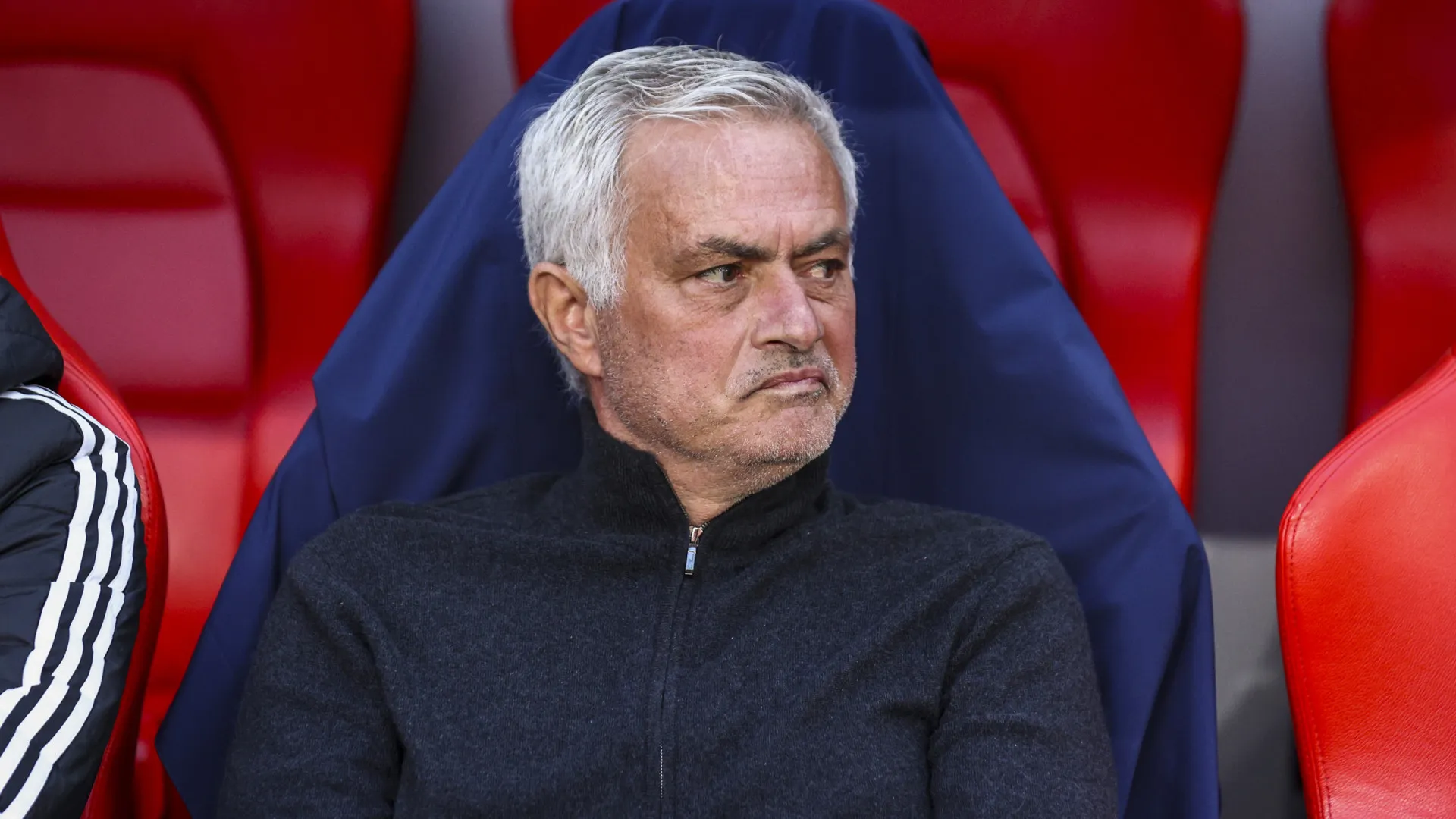 
                    Estreia de quatro minutos? Mourinho revela plano para Gonçalo Moreira
                