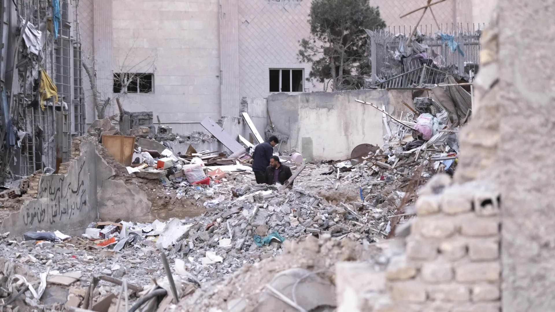 AO MINUTO: Portos do Irão bloqueados às 15h; Negociações? "Não interessa"