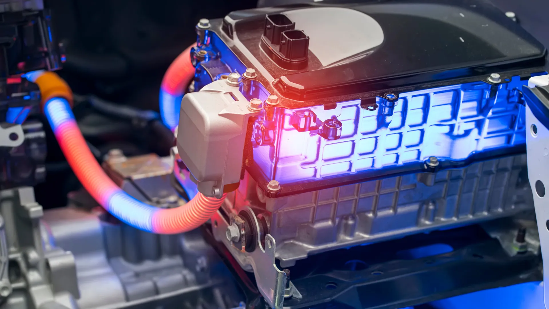 
                    Vem da China tecnologia que pode tornar os carros elétricos mais seguros
                