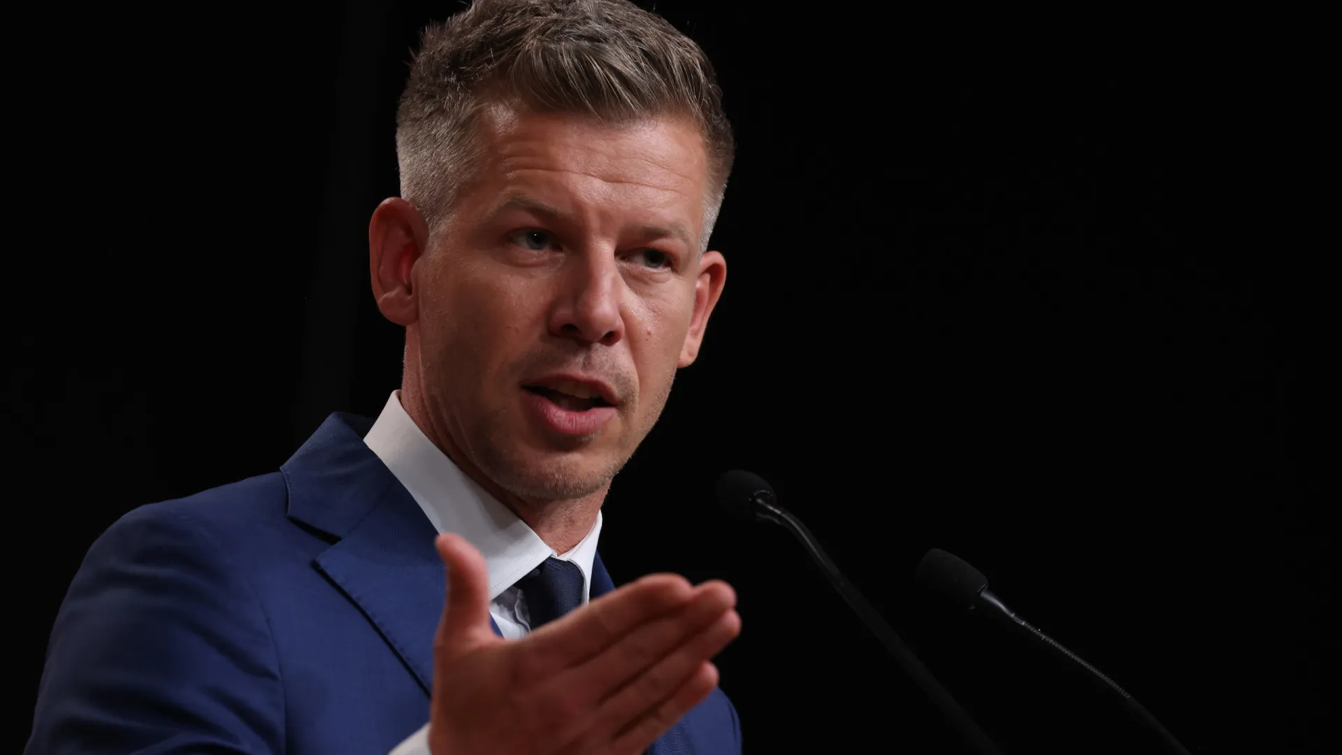 Magyar: "Não estou aqui para ficar rico nem quero governar para sempre"