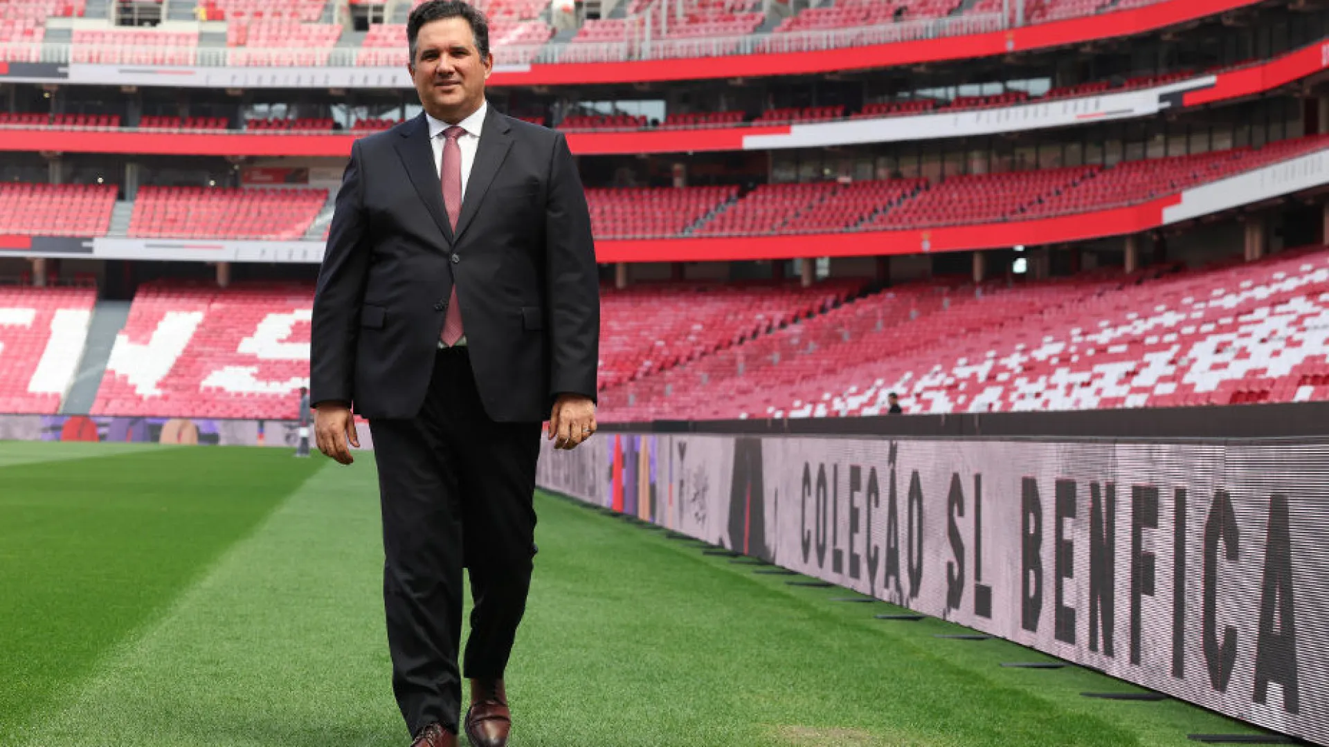 
                    Benfica prevê perdas até 15 milhões com centralização: 