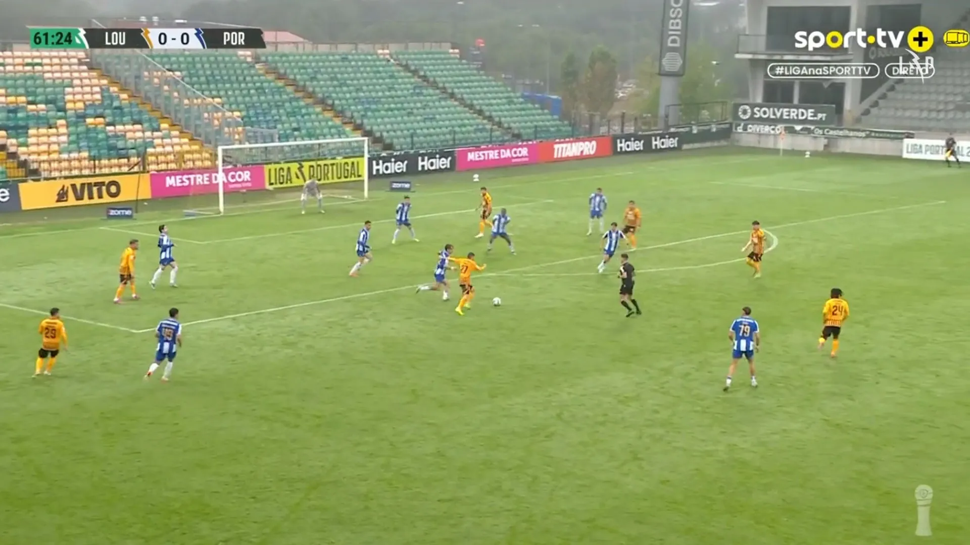 O golaço que abriu o marcador no Lusitânia Lourosa-FC Porto B