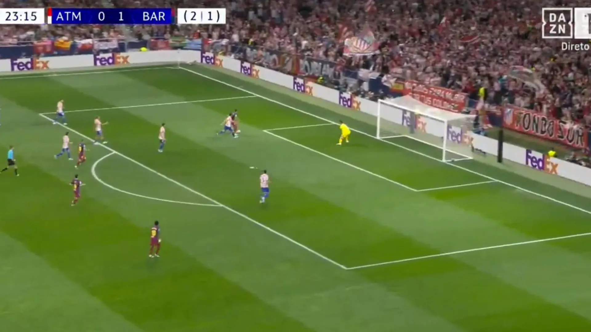 Ferran Torres levou adeptos do Barcelona à loucura e empatou eliminatória