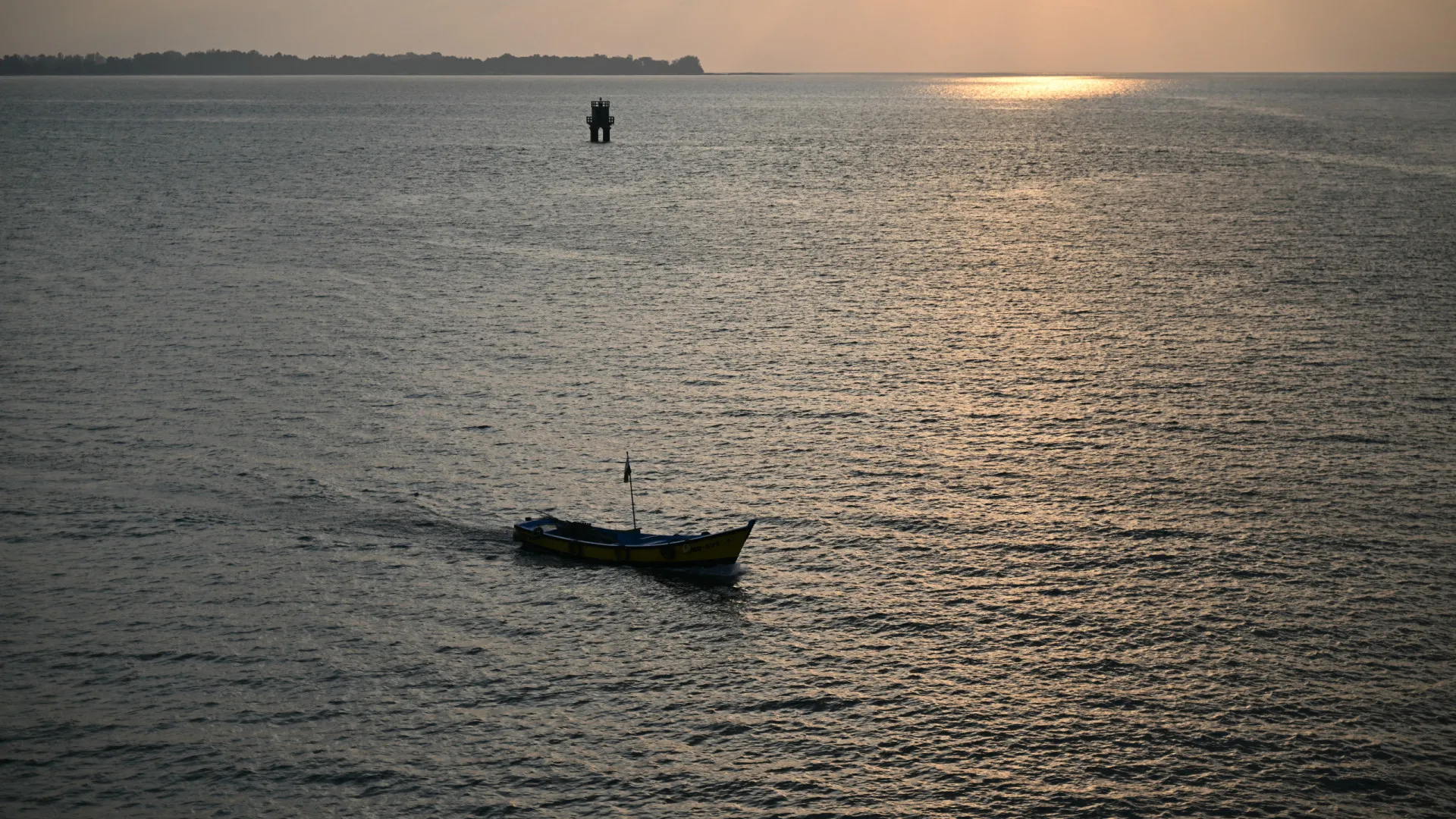 Cerca de 250 pessoas desaparecidas após naufrágio de barco com refugiados