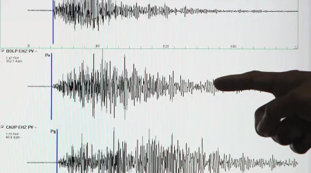 Sismo de magnitude 7,4 no Equador, emitido alerta de tsunami