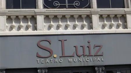 S. Luiz. "Recuperar o corpo" para "manter artistas presentes" é proposta