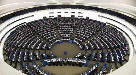 Parlamento Europeu vota moção de censura à Comissão na próxima semana