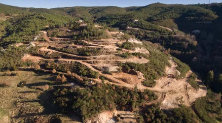 Lítio? Empresa autorizada a explorar terreno contra vontade dos donos