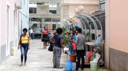 Cabo Verde fica hoje a conhecer quantos habitantes tem