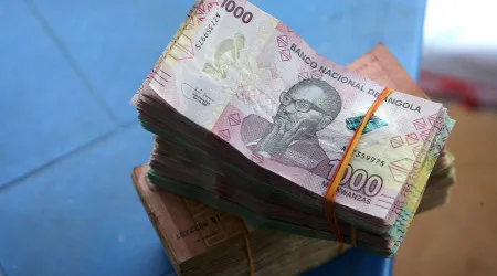 Lucros da banca angolana crescem 59% em 2024 para 791 milhões 