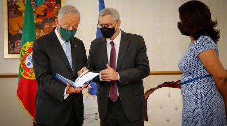 Portugal e Cabo Verde prometem solução para dívida cabo-verdiana