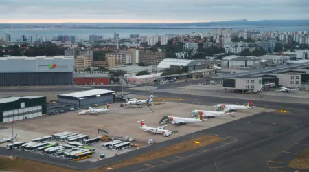 Obras no aeroporto de Lisboa devem ser sujeitas a "avaliação" ambiental