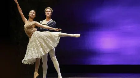 Companhia de Ballet de Kyiv traz 'O Lago dos Cisnes' a Lisboa