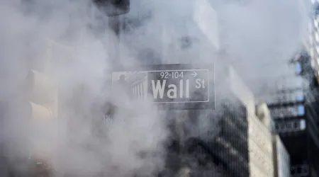 Wall Street fecha sem direção mas com recordes do S&P500 e Nasdaq