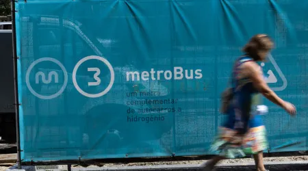 Metrobus? "Objetivamente, a obra não foi entregue", afirma Rui Moreira