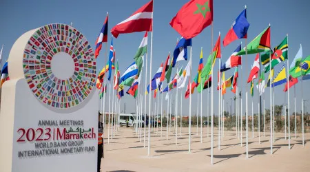ONG Oxfam defende imposto sobre ricos nos países pobres 