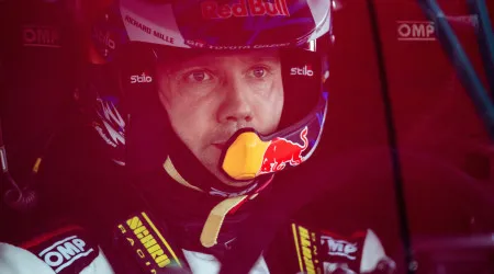 Sébastien Ogier lidera Rali da Sardenha após primeiro dia