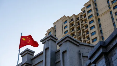 Evergrande expulsa da bolsa de Hong Kong após congelamento de ações