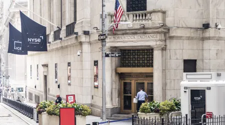 Wall Street abre no 'vermelho' com pessimismo de retalhistas