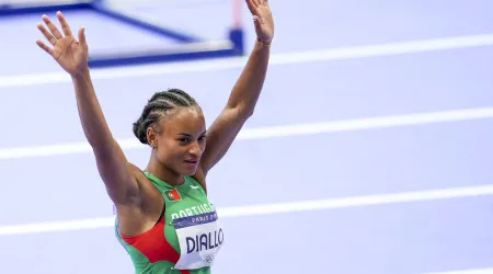 Fatoumata Diallo vence 400 barreiras e sonha com final em Tóquio'2025