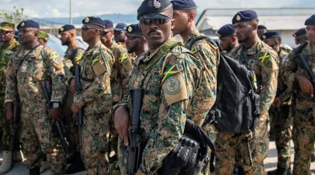 Quénia anuncia envio de mais 600 militares para missão no Haiti