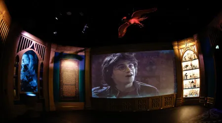 Warner Bros assina acordo para abrir parque temático Harry Potter em Xangai