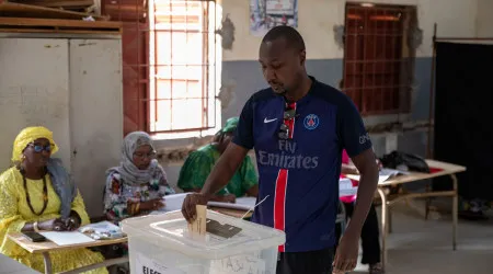 Partido do presidente senegalês vence eleições legislativas