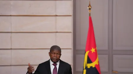 Presidente angolano inicia visita ao Brasil e reúne-se com Lula amanhã