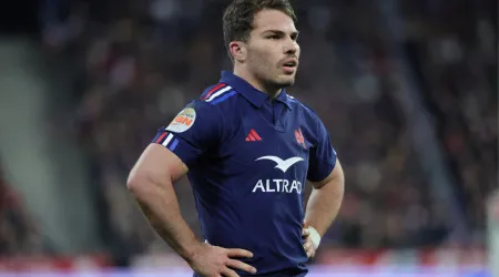 Capitão da seleção francesa de rugby tem rotura dos ligamentos cruzados