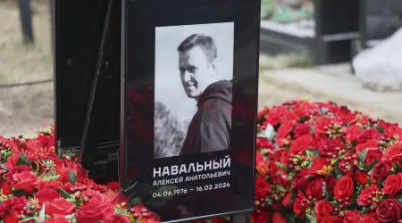 Navalny morreu há um ano. Amnistia Internacional exige "verdade"